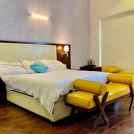 Hotel Mountain Trails Ooty Esterno foto