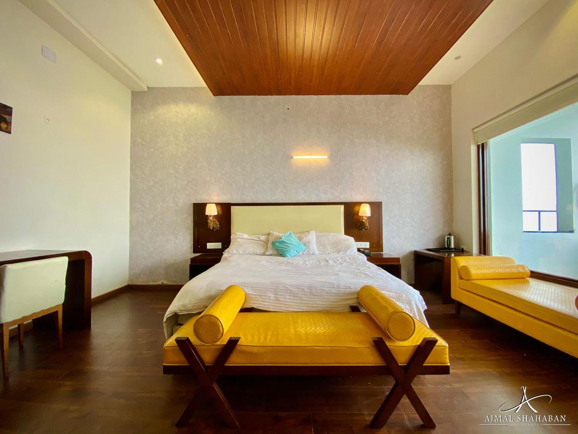 Hotel Mountain Trails Ooty Esterno foto