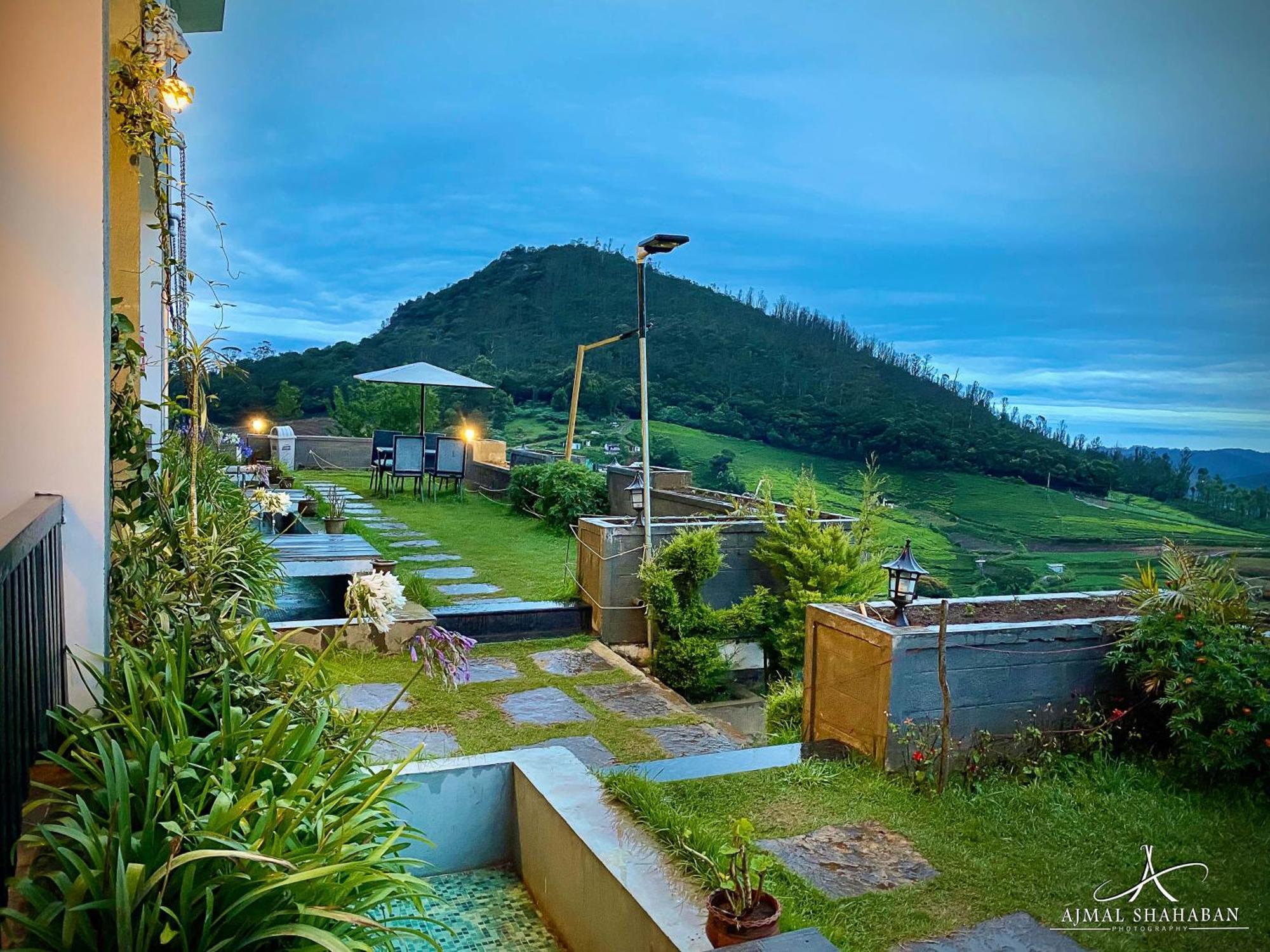 Hotel Mountain Trails Ooty Esterno foto