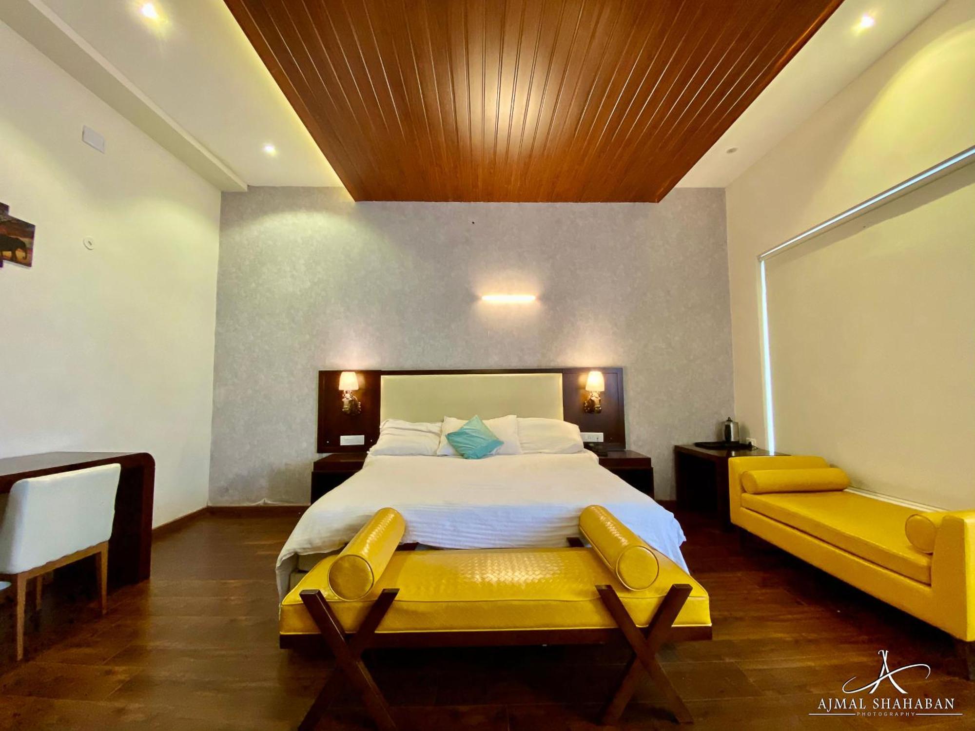 Hotel Mountain Trails Ooty Esterno foto