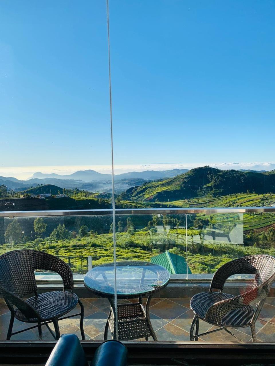 Hotel Mountain Trails Ooty Esterno foto